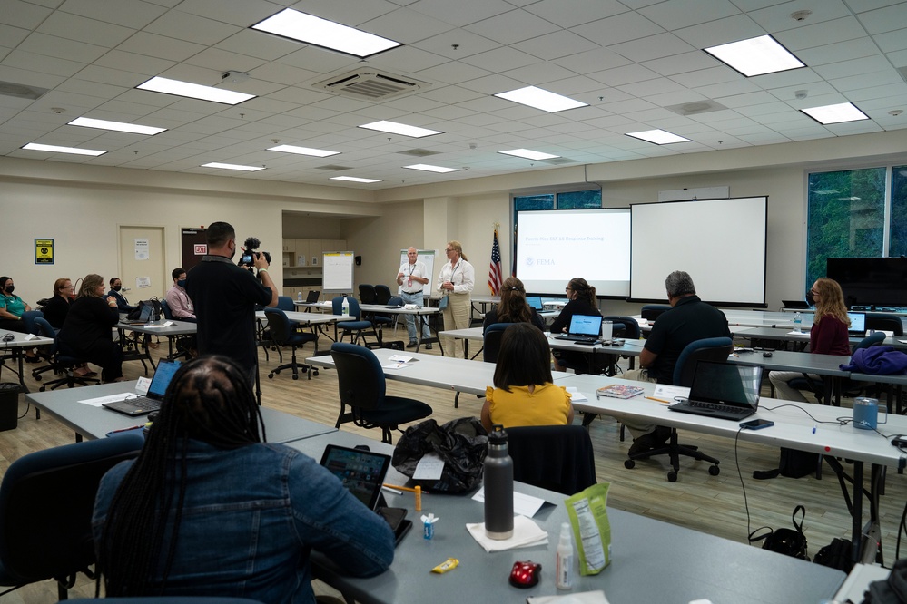 FEMA Administrator Deanne Criswell Holds Meeting with Puerto Rico External Affairs Department