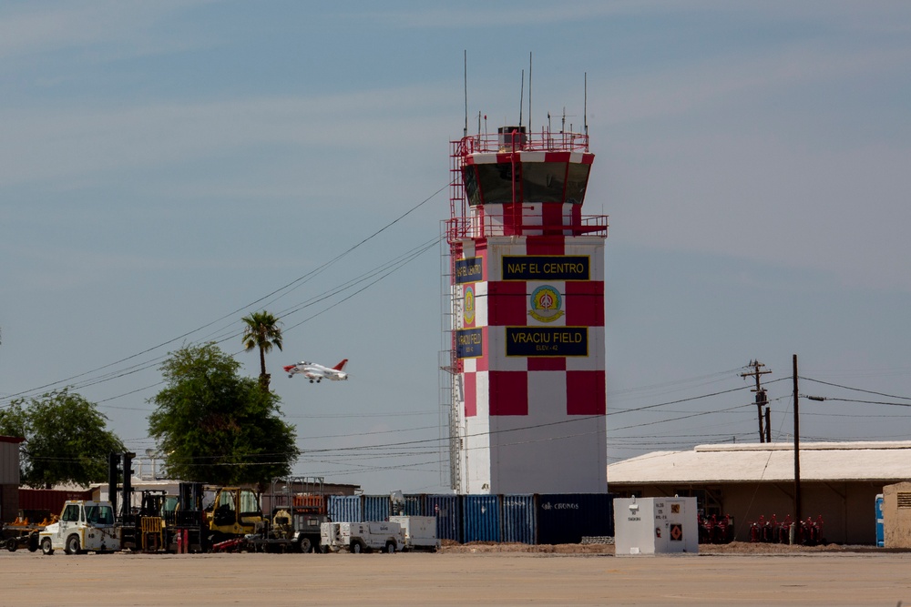 CNATRA squadrons pursue training in EL Centro skies