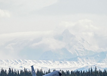 Tanker Modernization Enhances Battlefield Communication