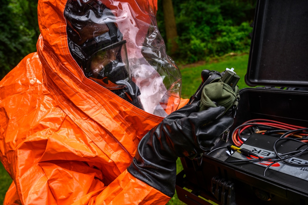 21st WMD-CST trains at at the New Jersey Vietnam Veterans' Memorial