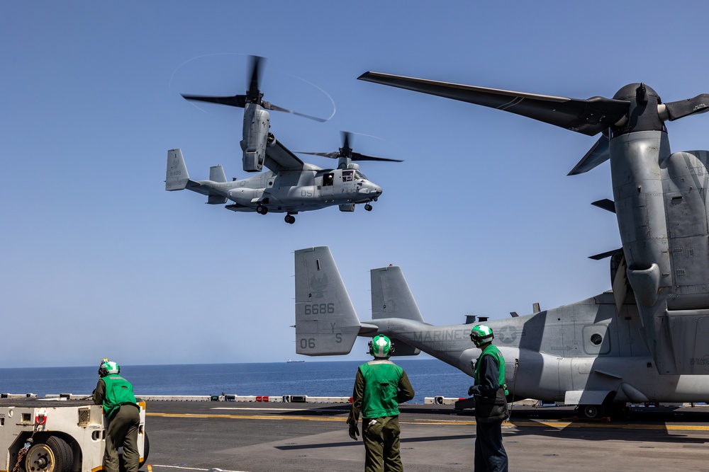 Rise and Grind: The 26th MEU(SOC) Conducts Training Aboard The USS Bataan