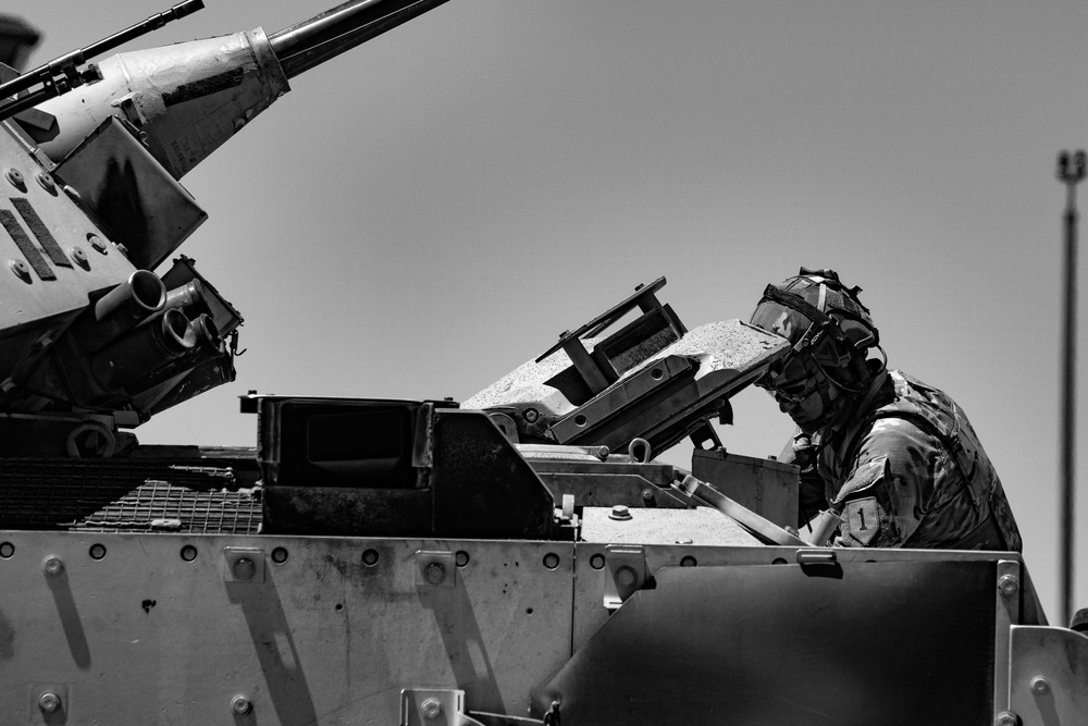 1-63 Bradley Range Qualifications