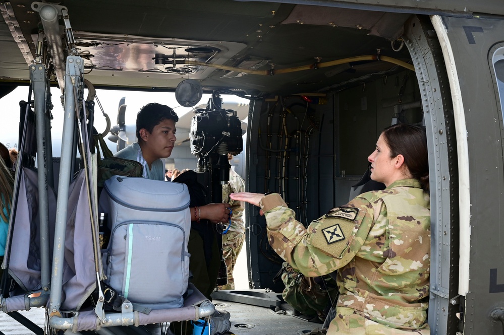 All-female aircrew, TLR Airmen participate in Smithsonian’s &quot;S.H.E. Can&quot; graduation