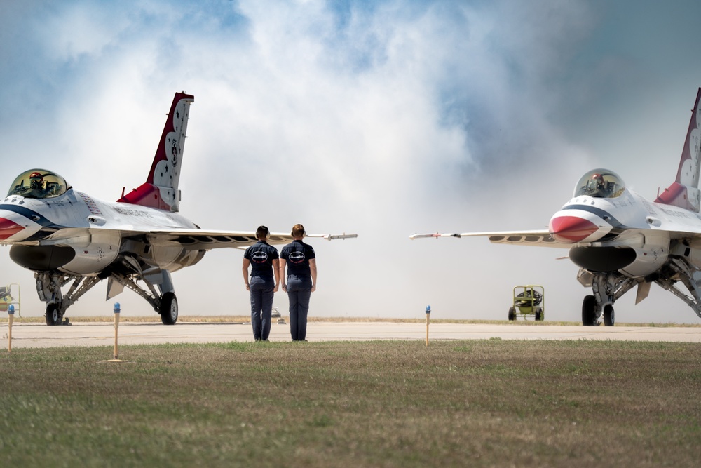 2023 Sioux Falls Airshow: Power on the Prairie