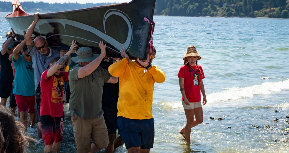 Pacific Northwest Sailors Assist Tribes During Annual Canoe Journey