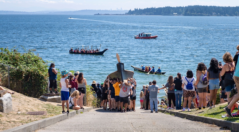 Pacific Northwest Sailors Assist Tribes During Annual Canoe Journey