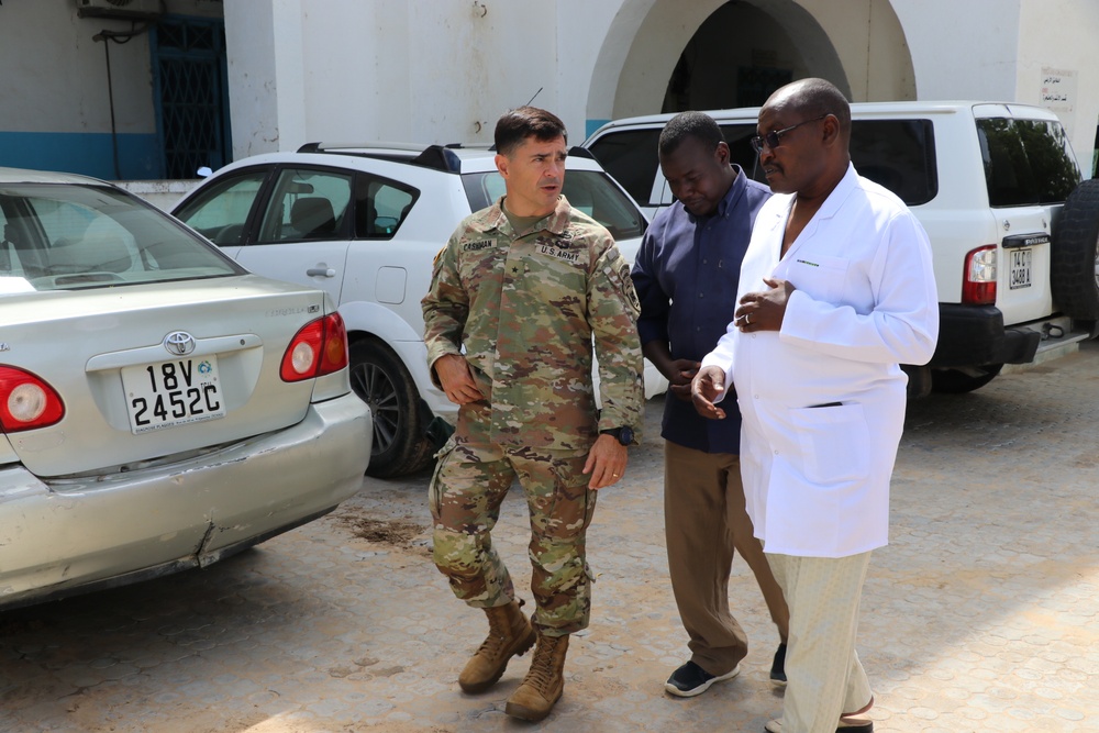 U.S., Chad Medical Exercise Culminates in Ceremony