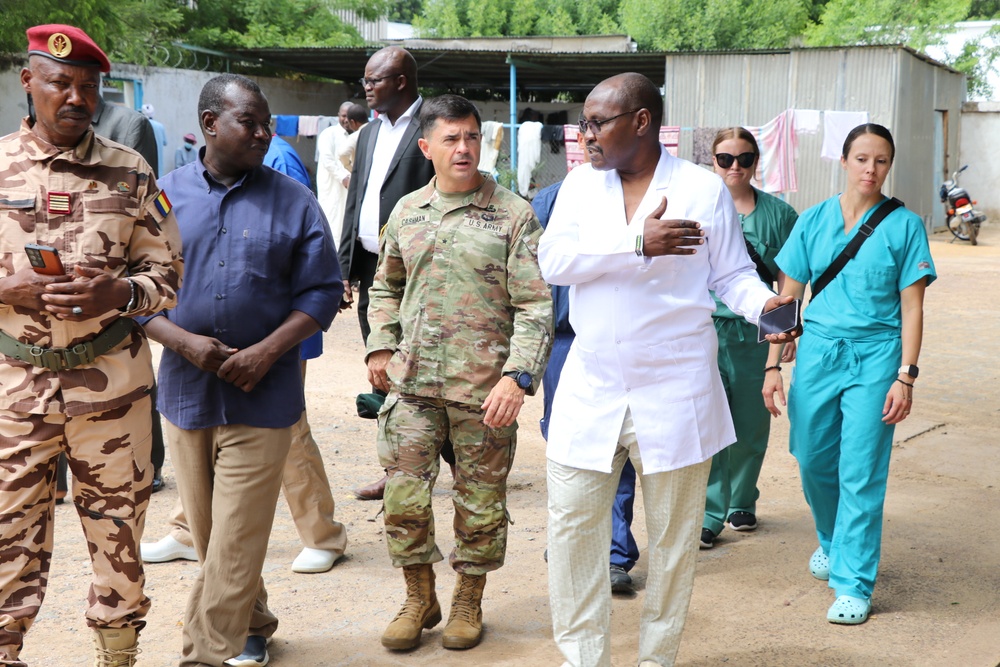 U.S., Chad Medical Exercise Culminates in Ceremony