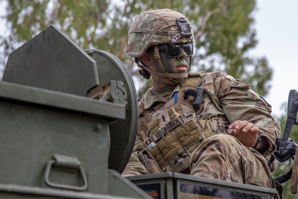 Soldiers conduct field maneuvers during Talisman Sabre 23