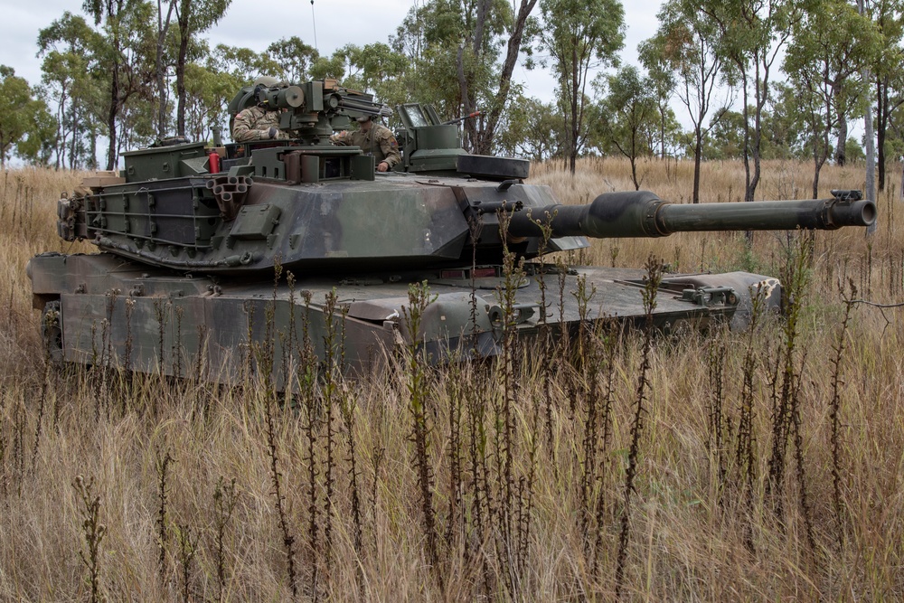 Soldiers conduct field maneuvers during Talisman Sabre 23