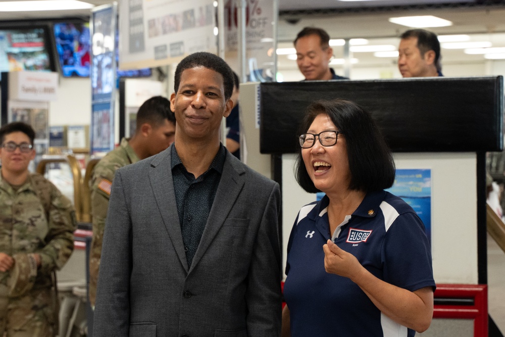 USAG Yongsan-Casey Celebrates AAFES's 128th Birthday