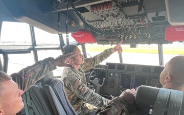 Missouri C-130H maintainers learn J-model systems from old friends