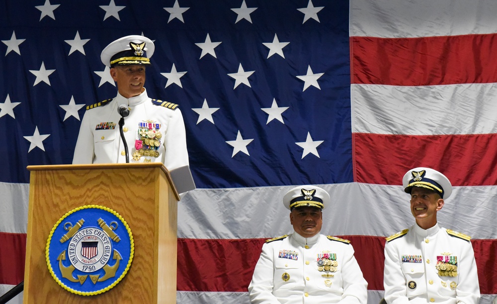 Coast Guard welcomes new commander to District 13