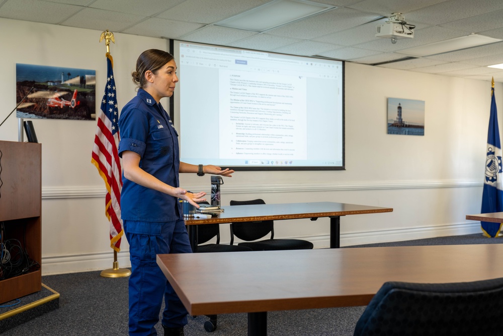 Women and Men at Coast Guard Base Los Angeles-Long Beach attend Women's Leadership Initiative meeting