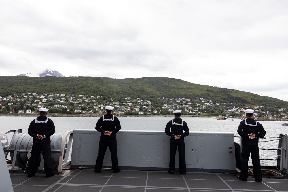 USS Mesa Verde (LPD-19) Arrives in Narvik, Norway