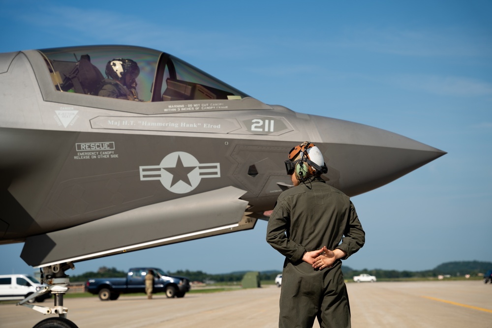 U.S. Marines participate in Northern Lightning 23