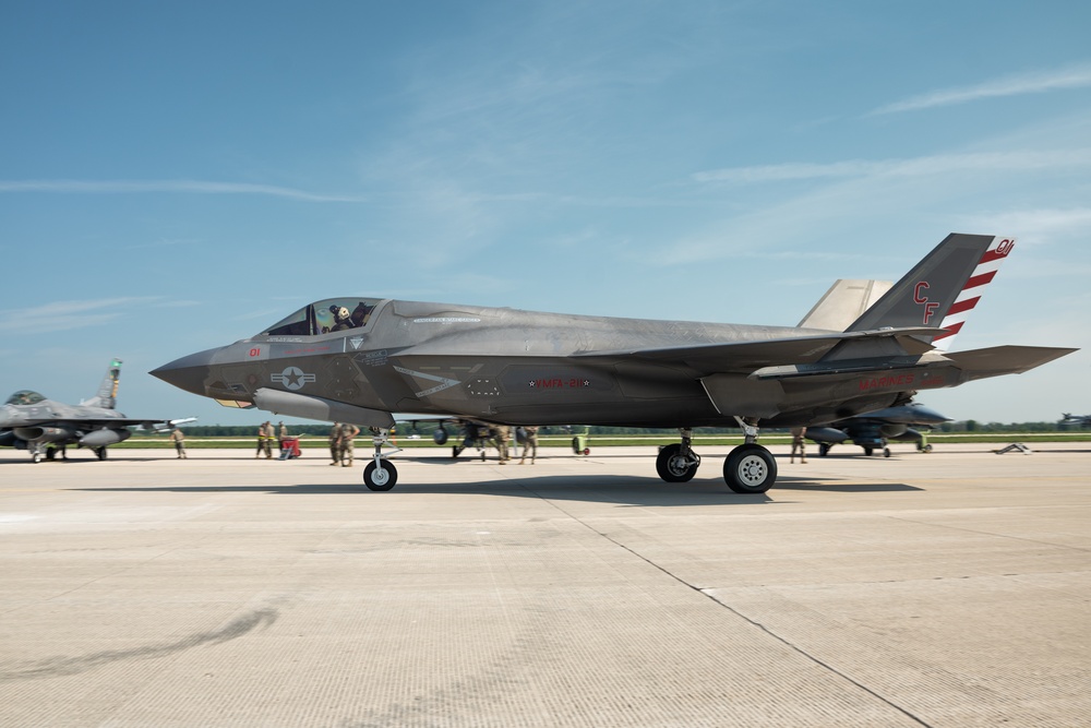 U.S. Marines participate in Northern Lightning 23