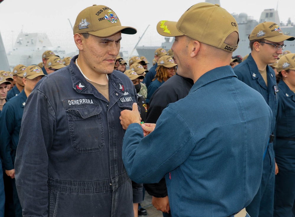 USS Decatur Holds Awards Ceremony