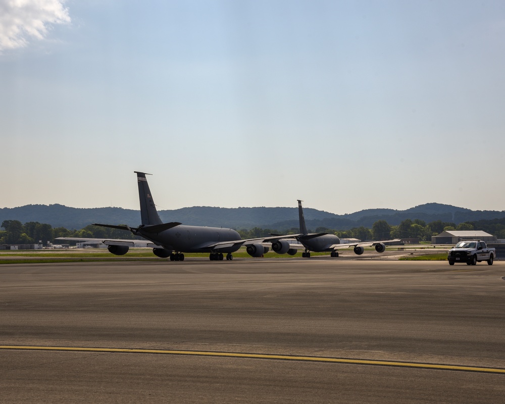 117 ARW Flightline