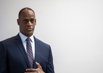 U.S. Embassy in Qatar, AUAB forges partnership