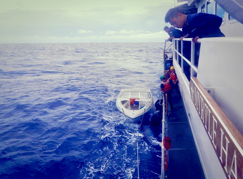 USCGC Myrtle Hazard (WPC 1139) tows vessel off Rota