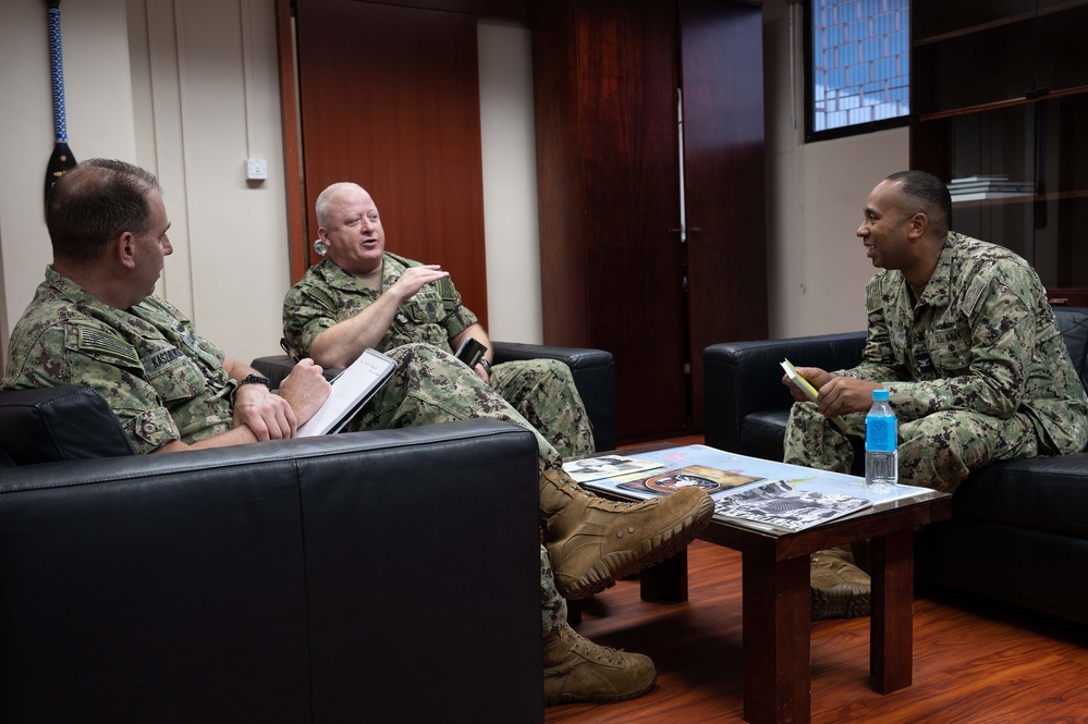 MCPON Honea Visits 7th Fleet