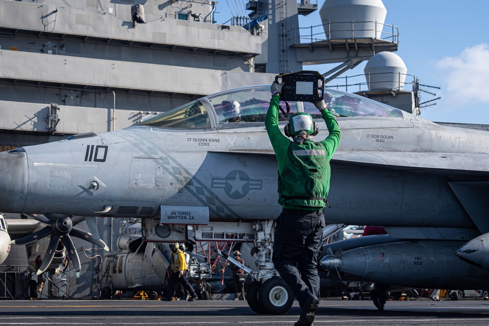 USS Ronald Reagan (CVN 76) conducts flight operations