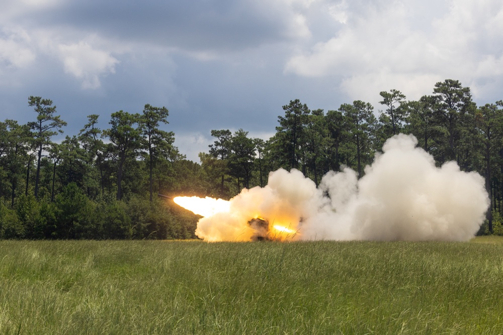 2/10 Marines fire HIMARS