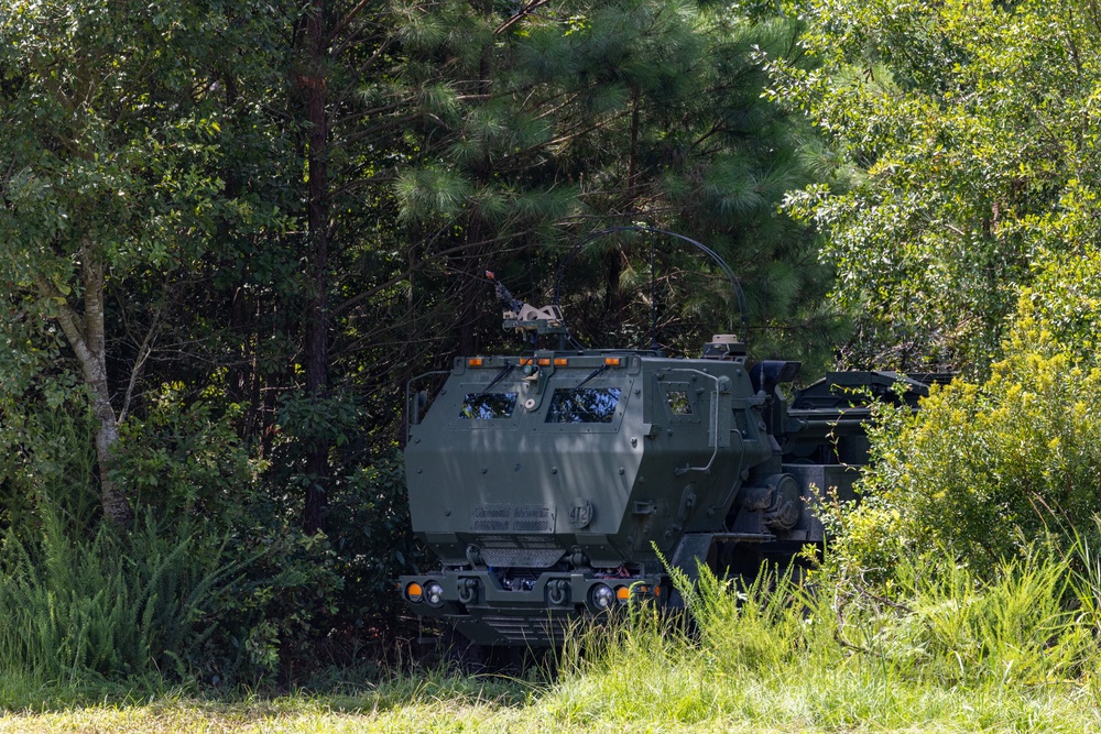 2/10 Marines fire HIMARS