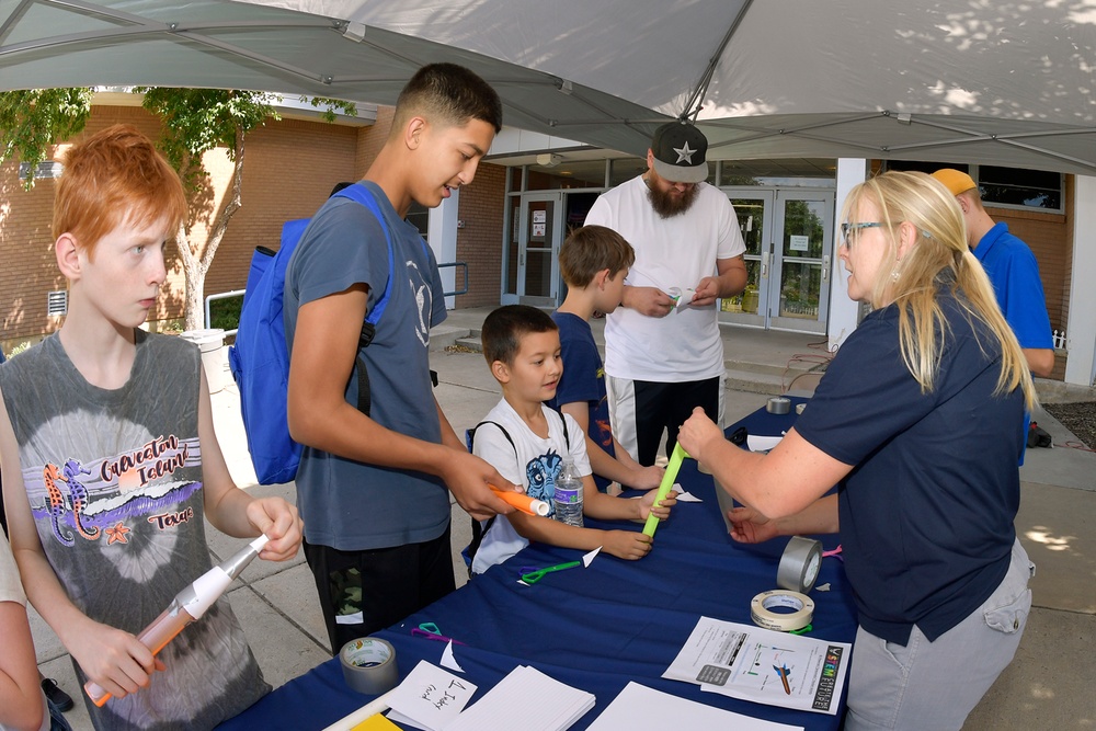 Operation Homefront provides back-to-school supplies for military families