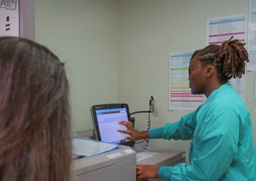 Future Army nurses gain clinical experience at Fort Campbell, BACH