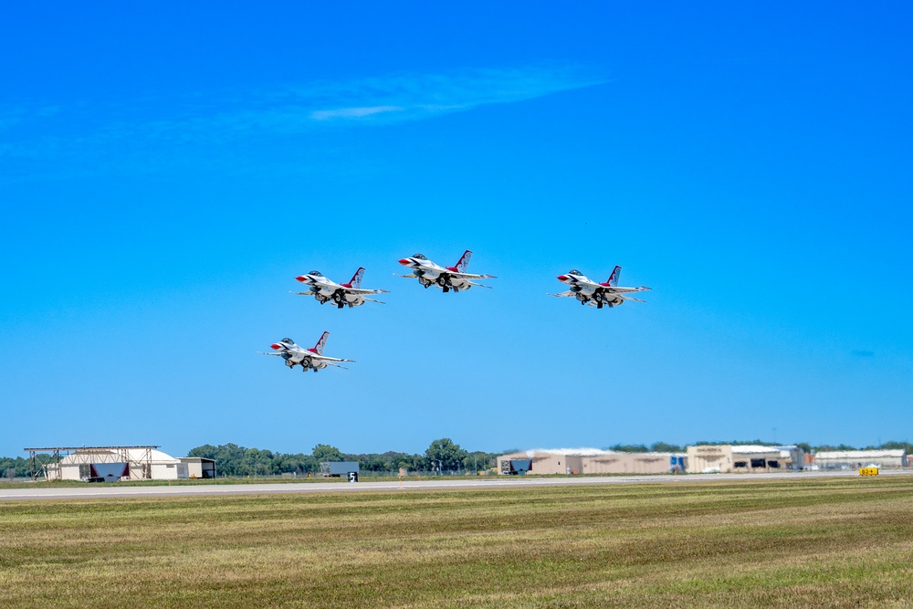 DVIDS Images 2023 Sioux Falls Airshow [Image 36 of 54]