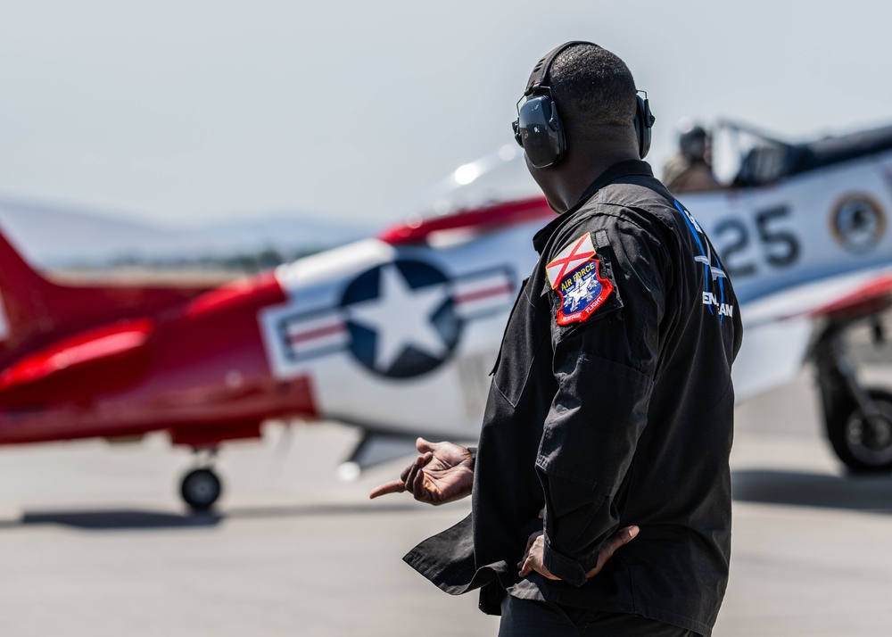 Tri-Cities Water Follies airshow