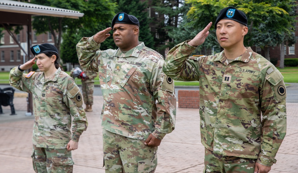 Signal Intelligence and Sustainment Company Change of Command Ceremony