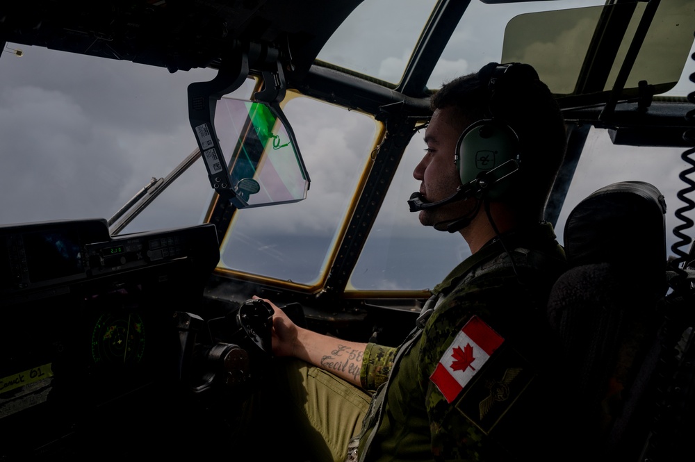 Royal Canadian Air Force trains in simulated airdrops