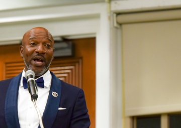 Former Chief Master Sgt. of the Air Force #18, Kaleth O. Wright mentors SNCO’s  during  Team Hickam’s SNCO Induction Ceremony