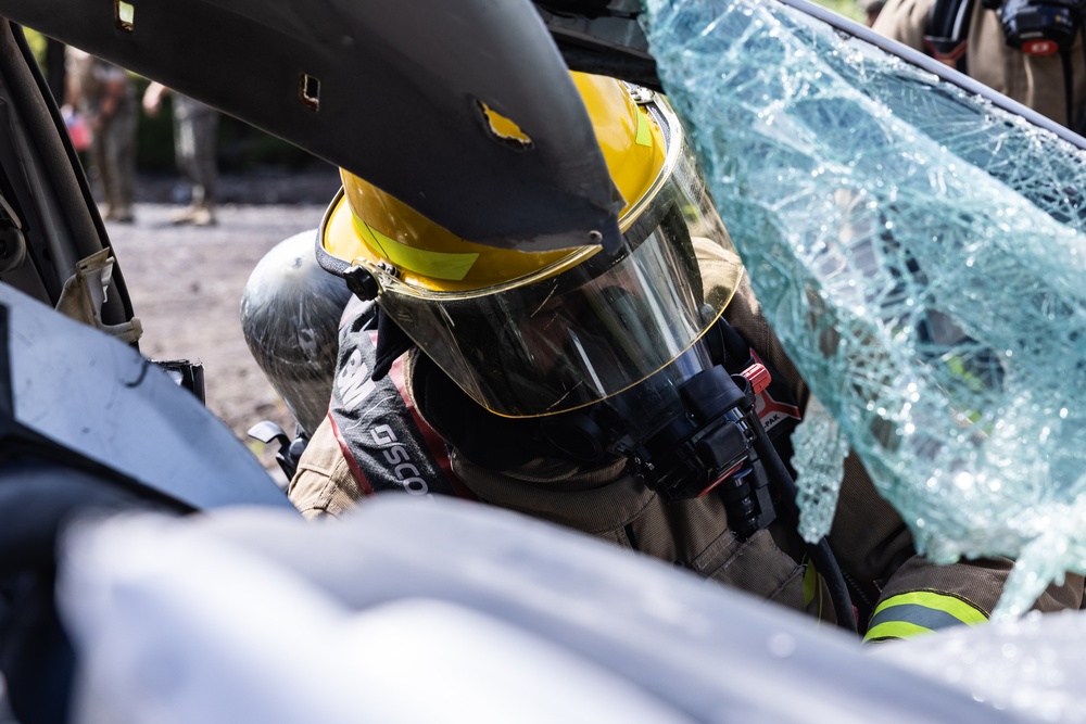 MWSS-171 to the Rescue! Marines Conduct Vehicle Extrication and Extraction during Eagle Wrath 23