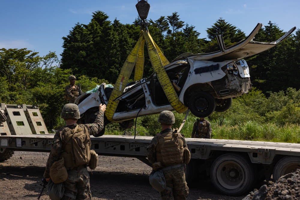 MWSS-171 to the Rescue! Marines Conduct Vehicle Extrication and Extraction during Eagle Wrath 23