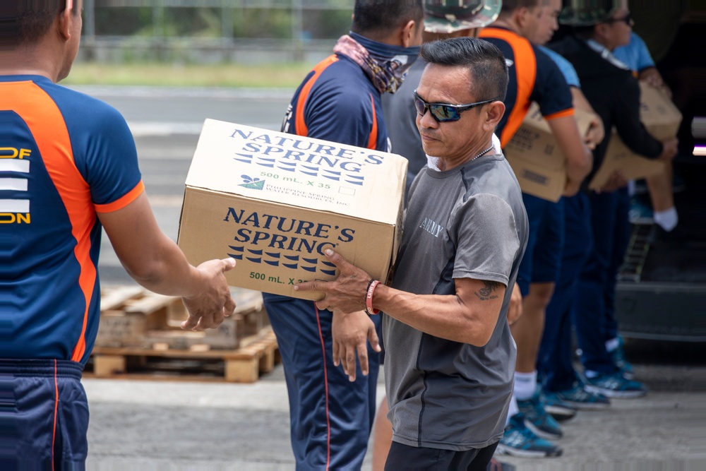 U.S. Marines Continue Relief Efforts in Wake of Typhoon Egay