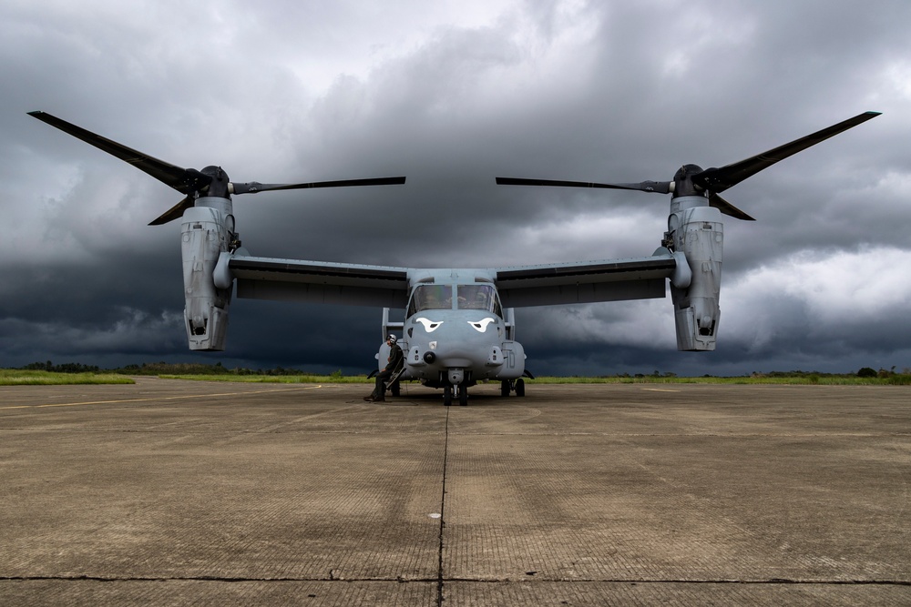 U.S. Marines Continue Relief Efforts in Wake of Typhoon Egay