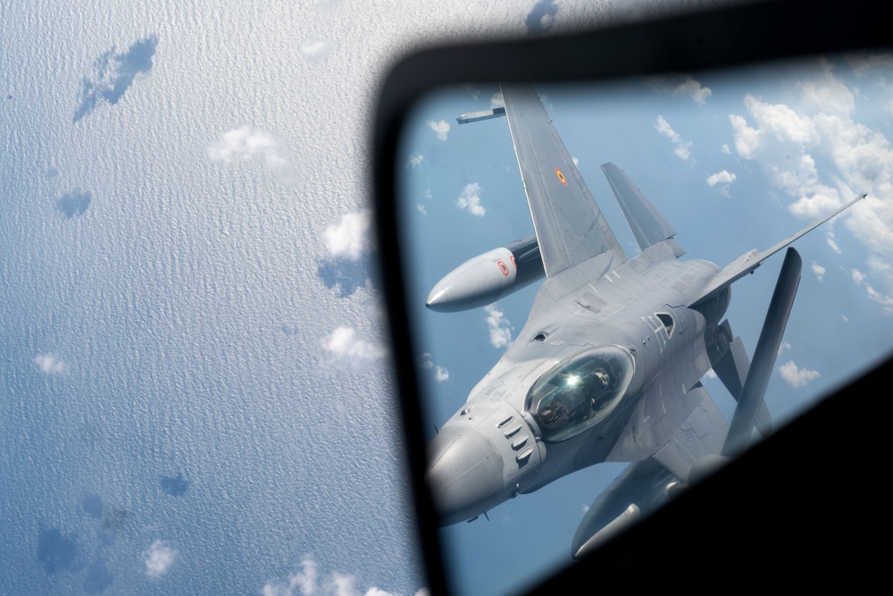 93rd EARS refuels Belgian counterparts above North Sea