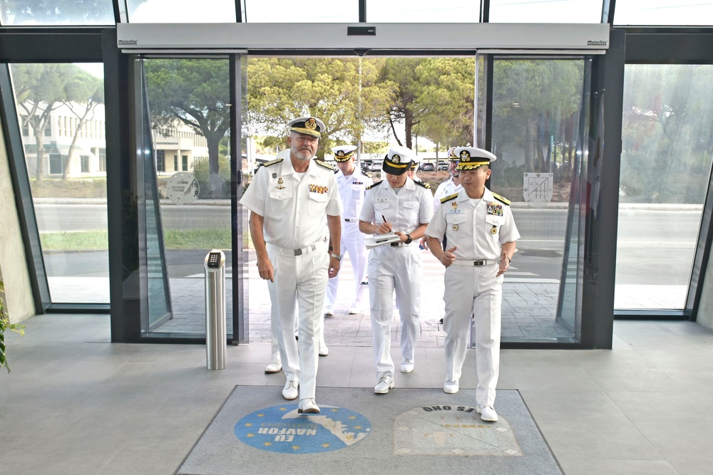 CMF Task Force Commander Visits EUNAVFOR Headquarters in Spain