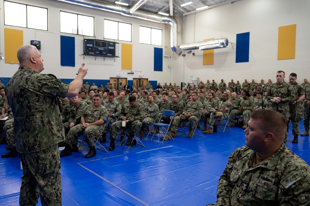 MCPON Honea Visits 7th Fleet