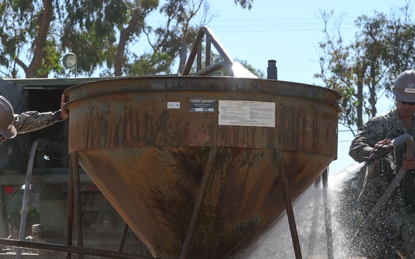 Waterfront Construction Companies CTX Quay Wall Pile Cap Project.