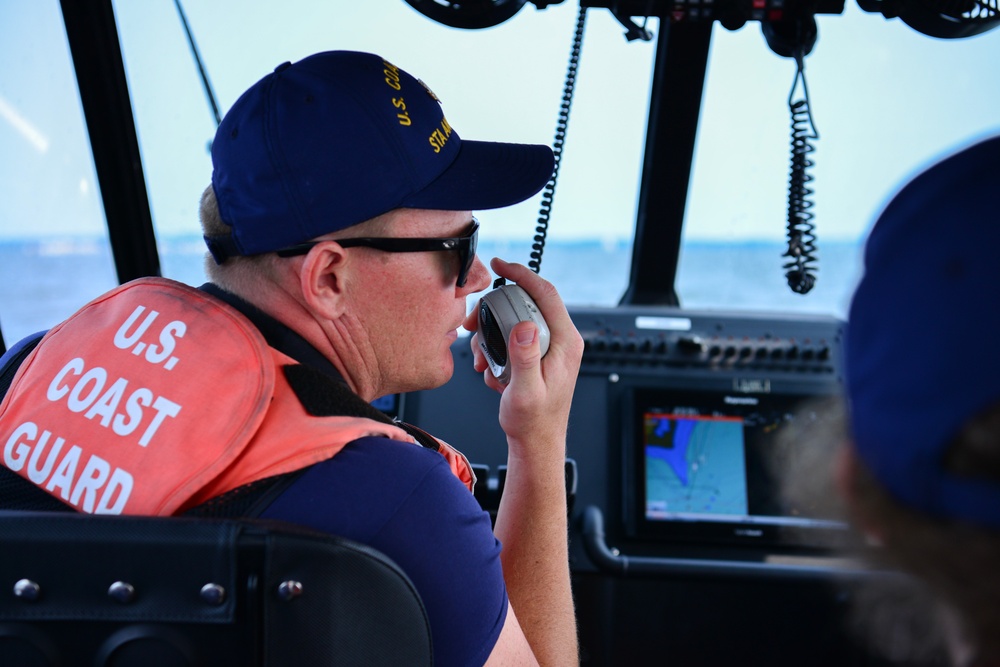 Station Annapolis conducts towing exercises