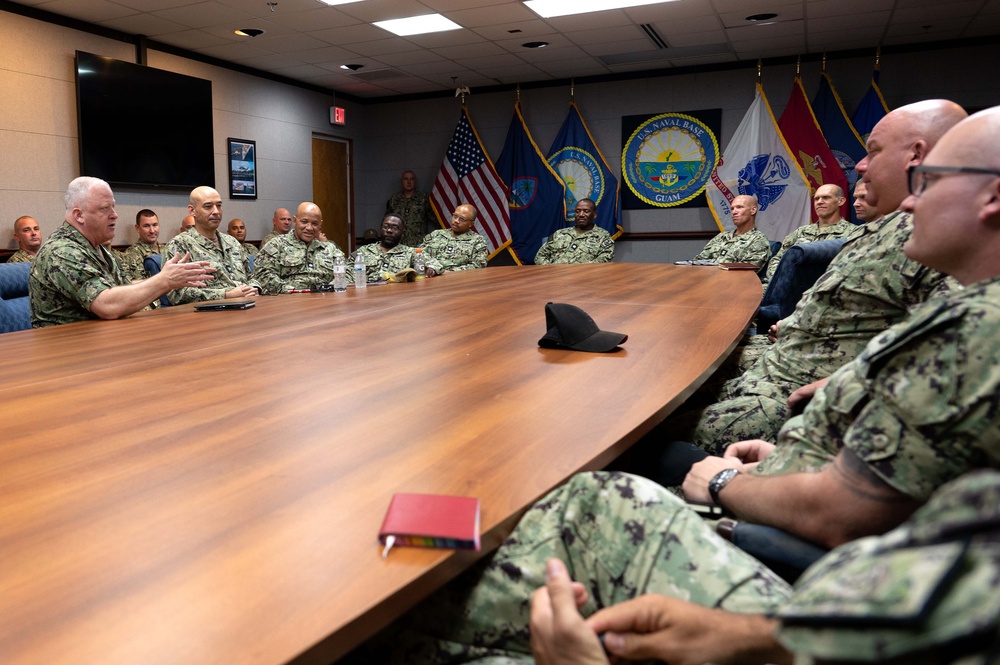 MCPON Honea Visits 7th Fleet