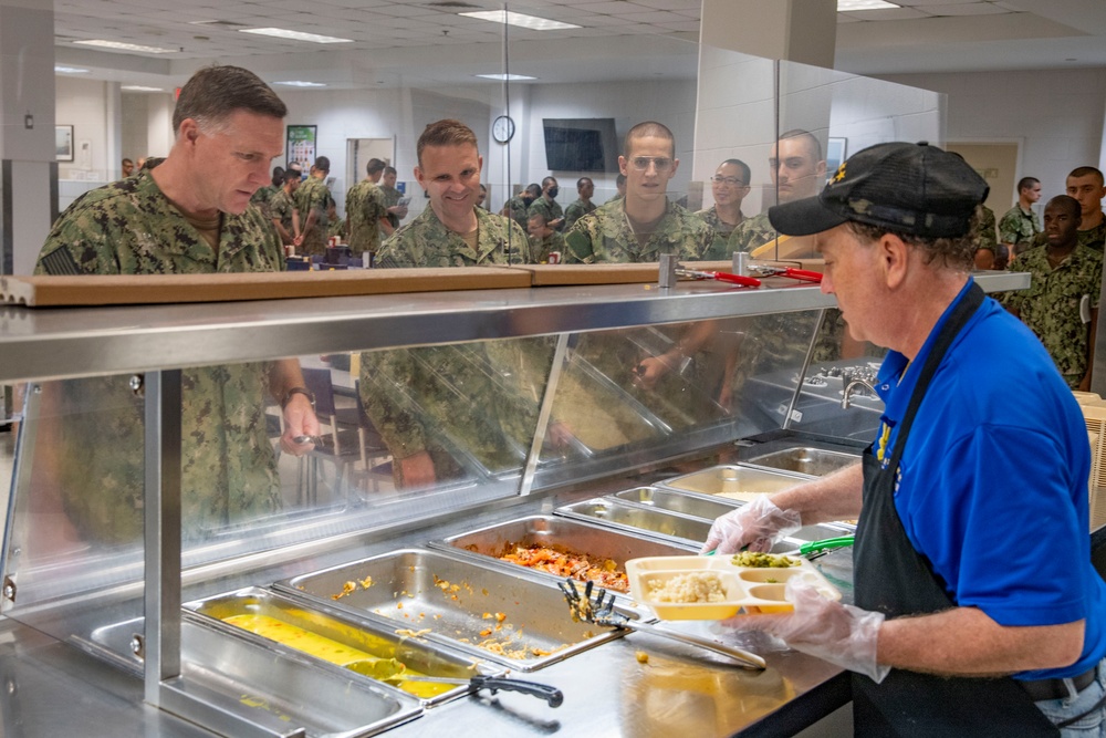 Capt. Craig Mattingly, Commander, Naval Service Training Command (NSTC), visits New Student Indoctrination (NSI) Candidates