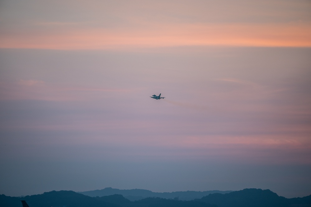 Adapting to Contingencies: Osan Fighters Train Using Alternate Landing Surface