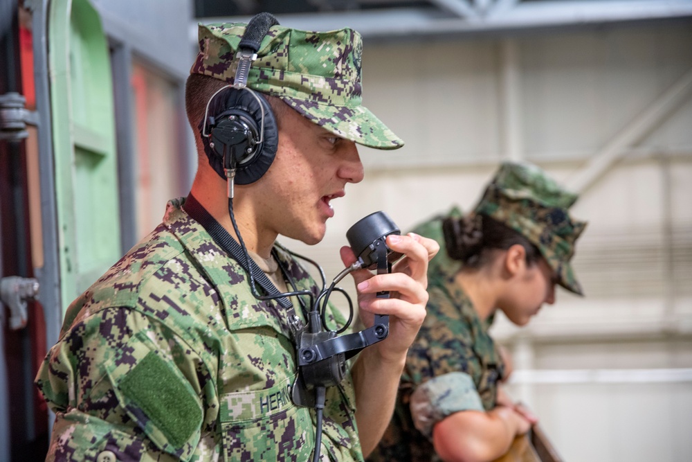 Naval Reserve Officers Training Corps (NROTC) New Student Indoctrination (NSI) Cycle 3 midshipmen candidates on the USS Marlinspike Seamanship Trainer at RTC