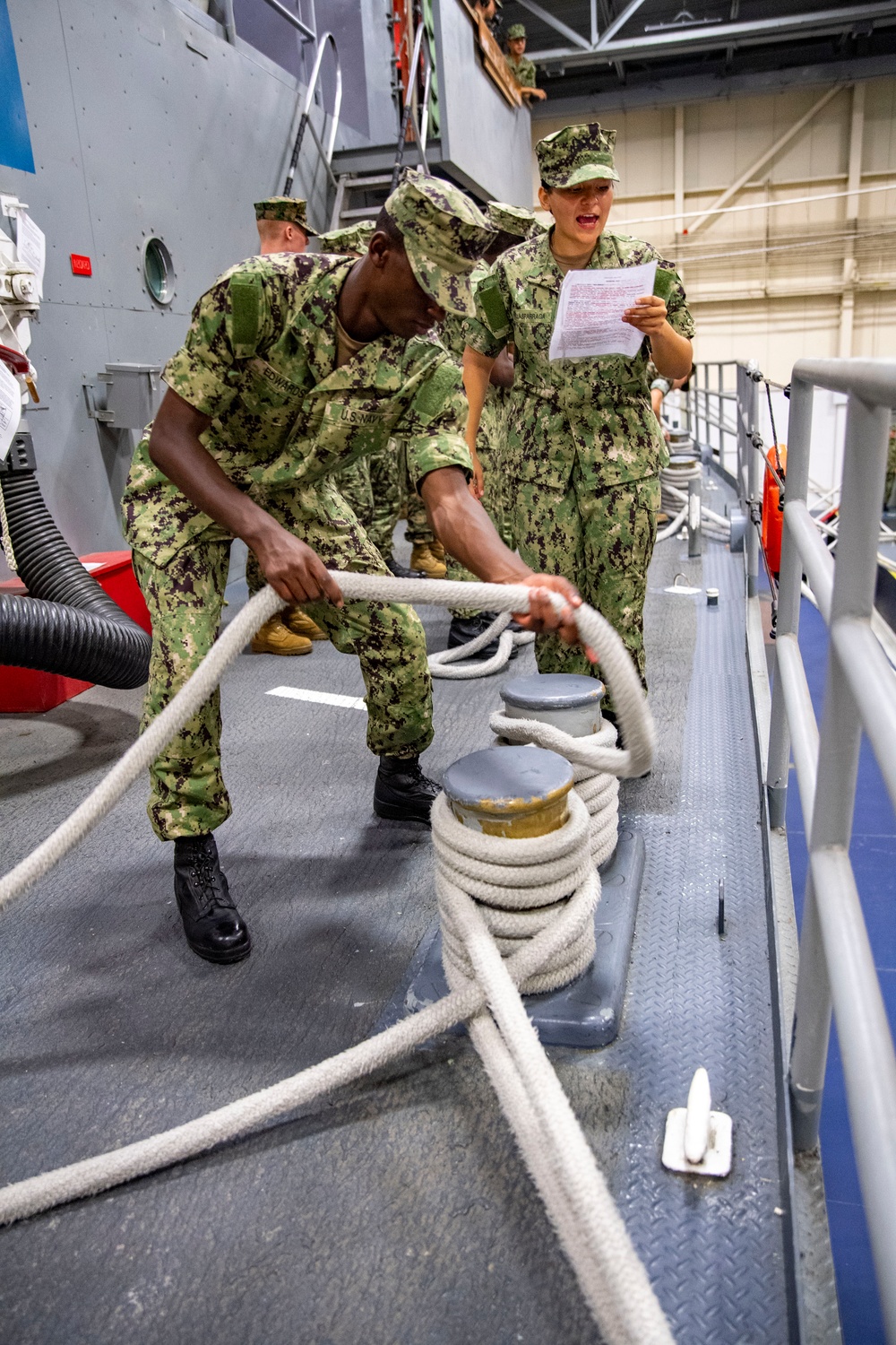 Naval Reserve Officers Training Corps (NROTC) New Student Indoctrination (NSI) Cycle 3 midshipmen candidates on the USS Marlinspike Seamanship Trainer at RTC